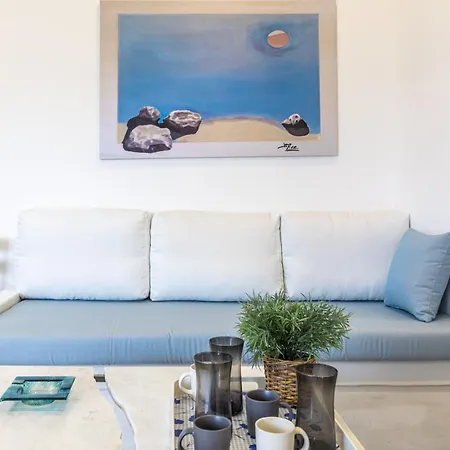 The White Cycladic Studio Apartment Limenas Chersonisou