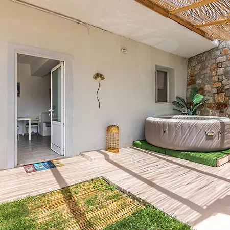 The White Cycladic Studio *