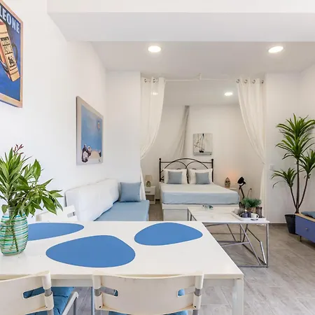 The White Cycladic Studio * Hersonissos (Crete)