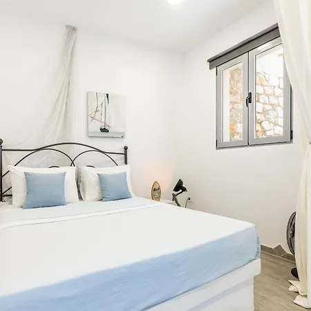 شقة The White Cycladic Studio